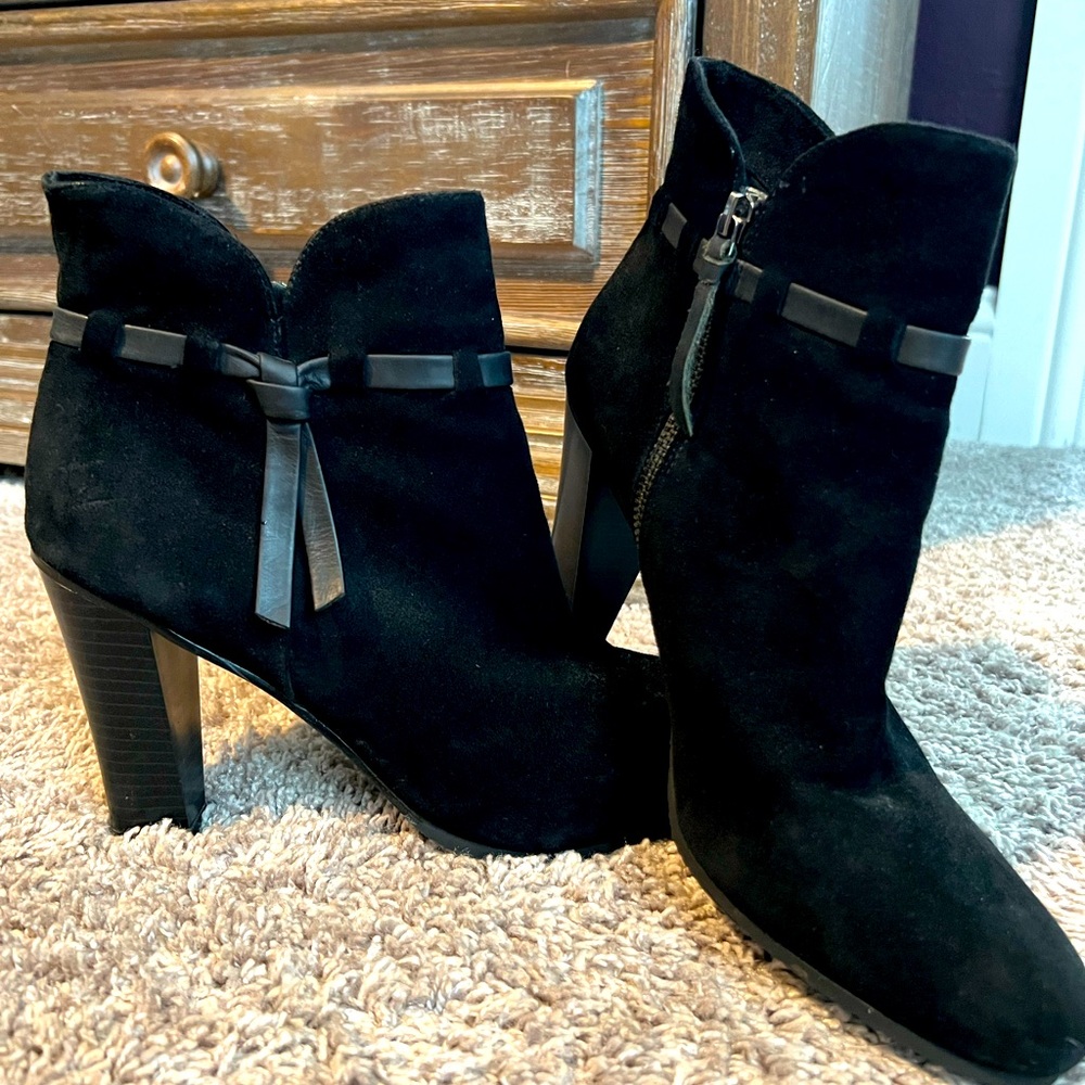 Ann Taylor Loft Black Heel Boots